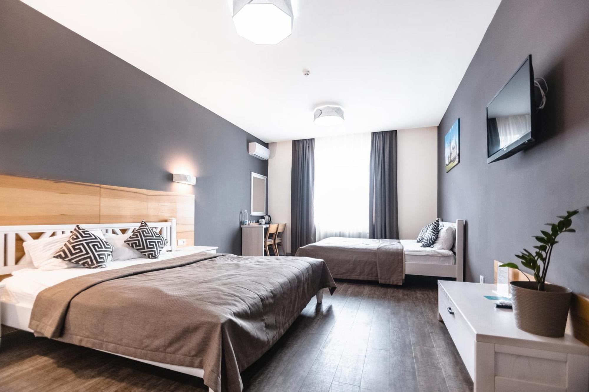 Geography Hotel Veresneve Eksteriør billede