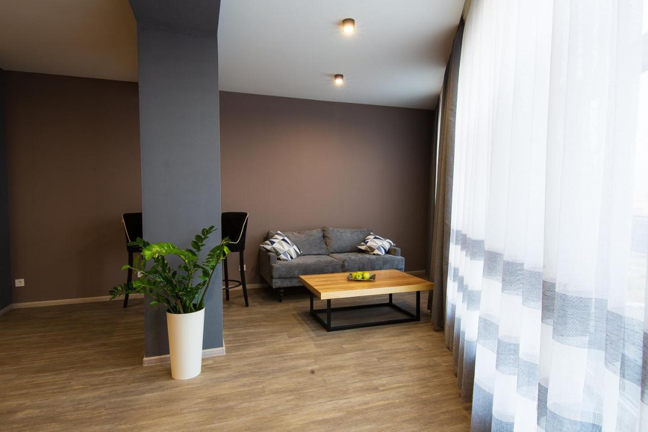 Geography Hotel Veresneve Eksteriør billede